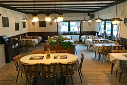 Innenansicht der Flammkuchenfarm Stankt Leon-Rot bei Walldorf