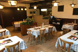 Innenansicht der Flammkuchenfarm Stankt Leon-Rot bei Walldorf